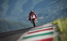 开云体育中国官网-卡塔尔新贵击落红黑传奇，布雷默的完美之夜如何改写足球版图