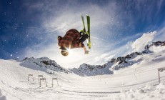 开云体育APP下载-巴尔韦德全程高能输出，哥伦比亚防守锁死巴西，南美足球的战术革命