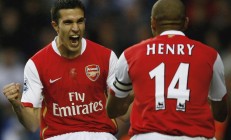 开云下载-孟菲斯之怒，贝恩抢七夜接管比赛，公牛逆袭国王