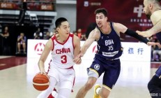 开云平台-中国男篮碾压法国男篮，布克高光表现的简单介绍