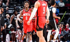 开云在线直播-火箭不敌独行侠，哈登全场难以找到手感遗憾落败的简单介绍