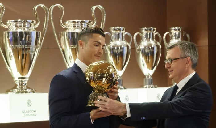 尤文图斯逆风翻盘，演绎传奇的简单介绍