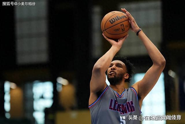 关于爵士在主场实现复仇，成功击败老鹰的信息