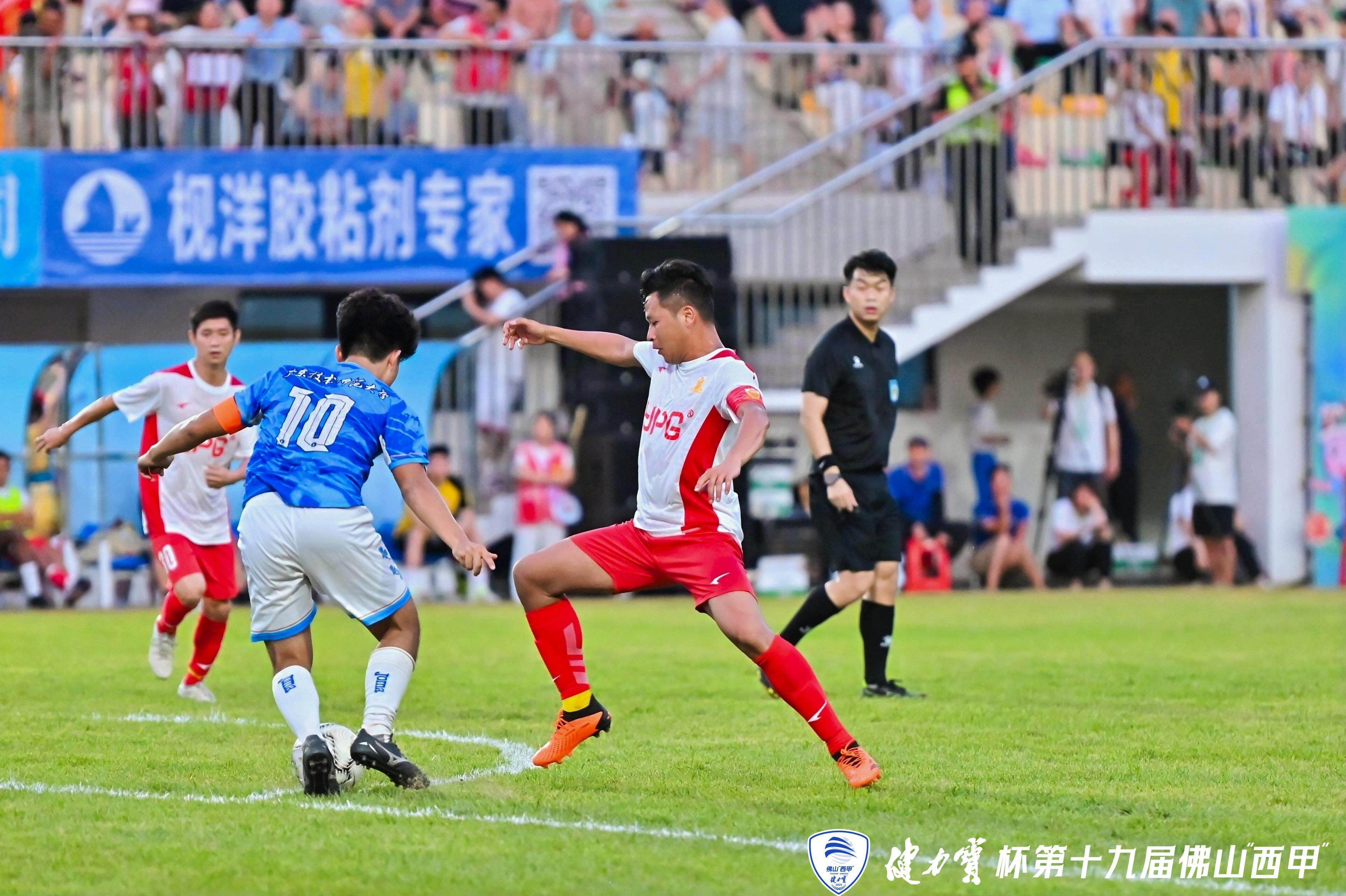 包含魅力盛宴!国内足球场上的精彩比赛的词条 包含魅力盛宴!国内足球场上的精彩比赛的词条