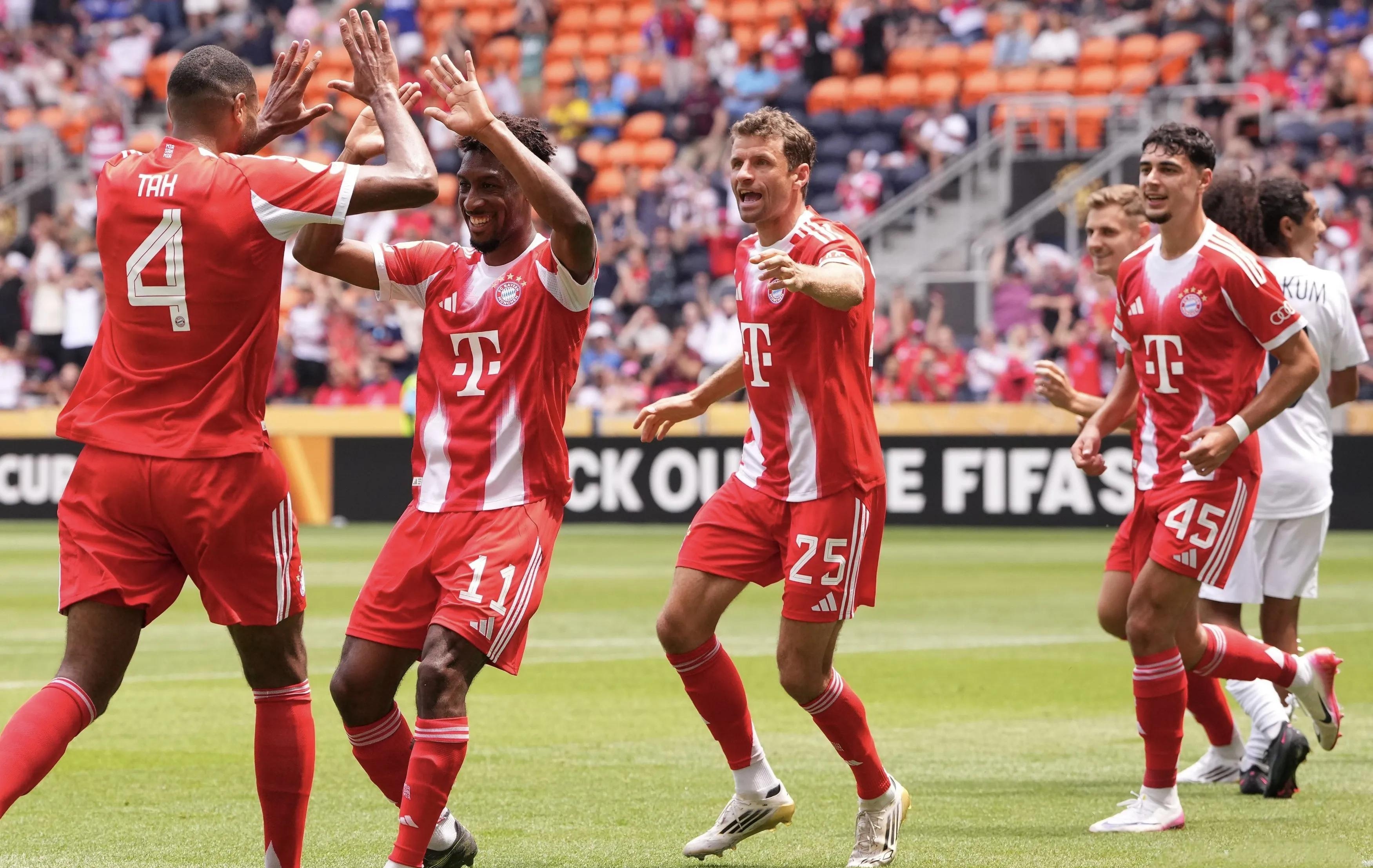 拜仁横扫巴黎，晋级最佳四强的简单介绍