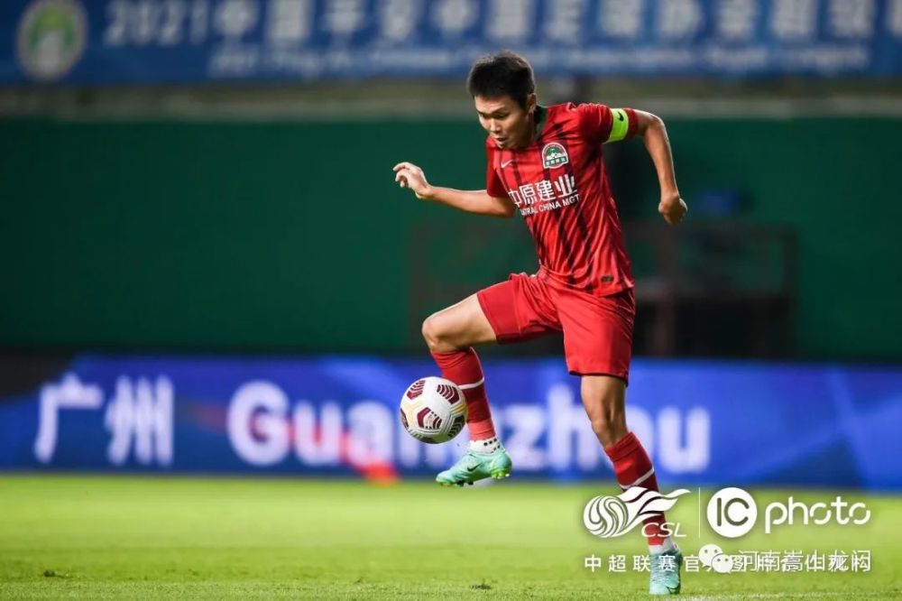 河南嵩山龙门3-2逆转苏州东吴的简单介绍 河南嵩山龙门3-2逆转苏州东吴的简单介绍