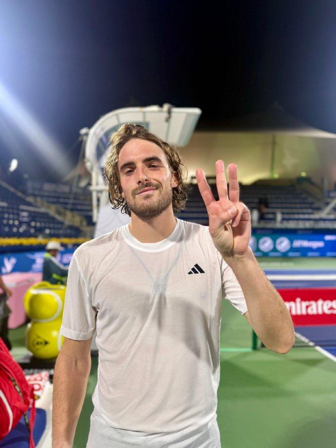 戴维斯杯险胜法网，西西帕斯统治全场的简单介绍