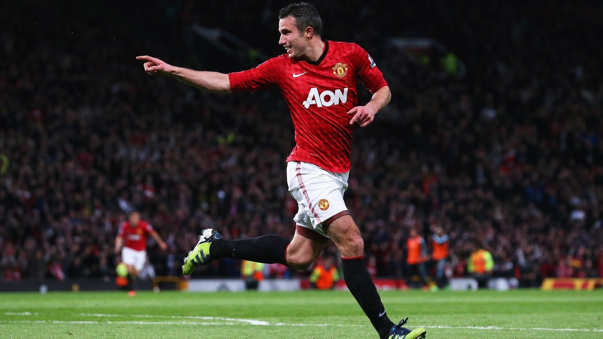 欧冠淘汰赛之夜，塔图姆比赛走势一手掌控