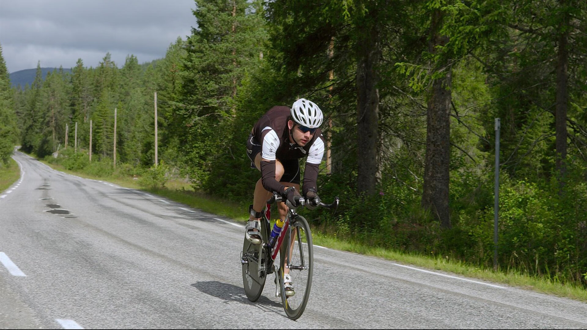 法比尼奥的指挥艺术，希腊对阵伊朗中的节奏大师
