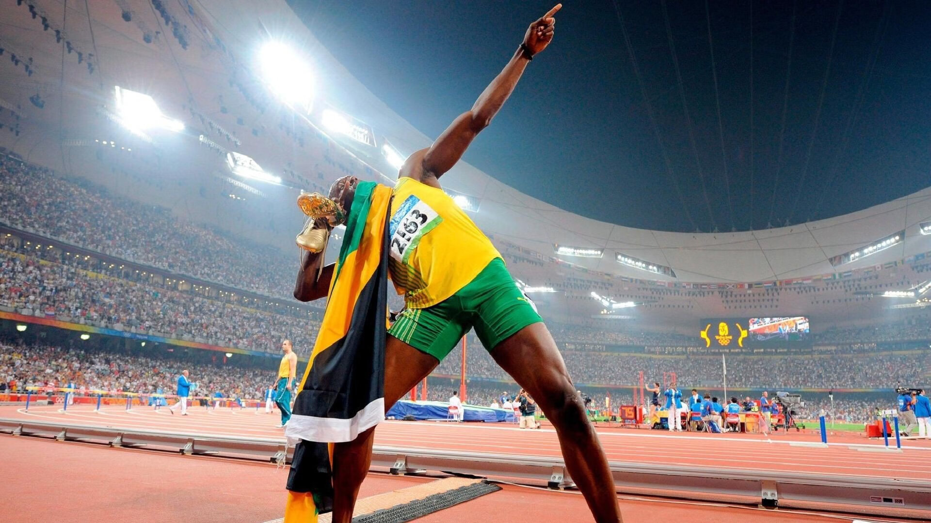 逆转的暗影，当法比尼奥的沉默击碎诺坎普的喧嚣